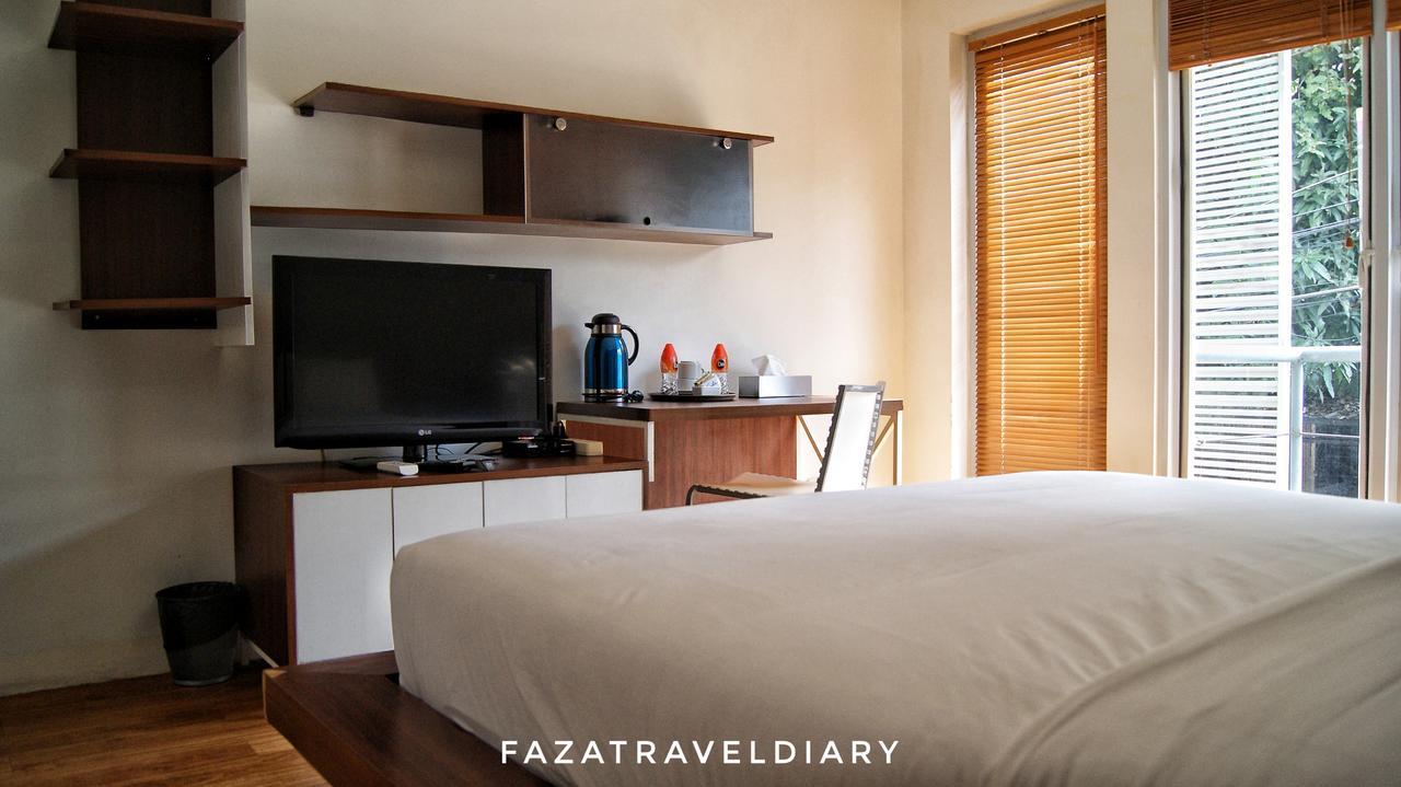Flat06 Cipete Hotel Джакарта Екстериор снимка