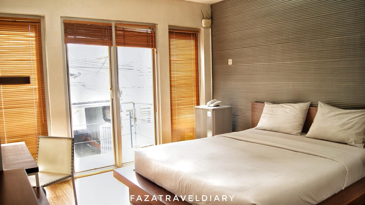 Flat06 Cipete Hotel Джакарта Екстериор снимка